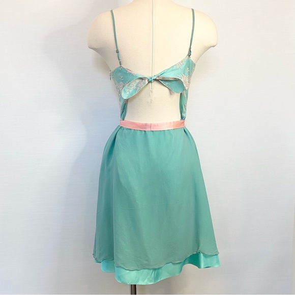 🌺SOLD🌺 90s Betsey Johnson SILK New York Chiffon Green Babydoll Slip Dress 8 - Picture 9 of 12